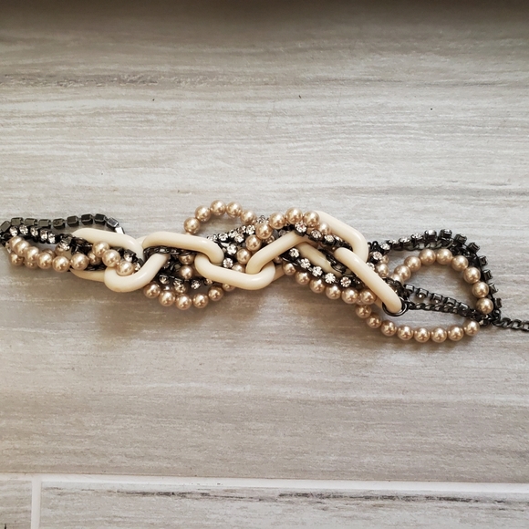 Necklace - Picture 3 of 4